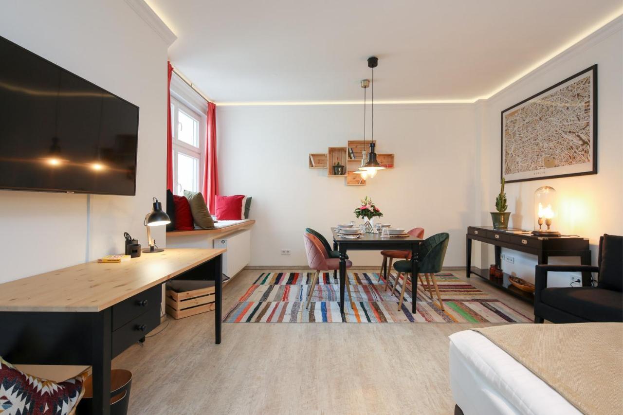 4 Personen Altbau nahe Kurfürstendamm Berlín Exterior foto